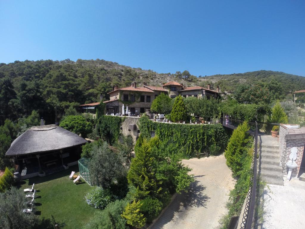 Hotel Manici Kasri à Küçükkuyu Extérieur photo