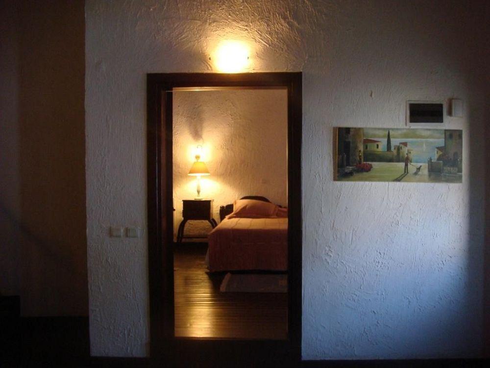 Hotel Manici Kasri à Küçükkuyu Extérieur photo