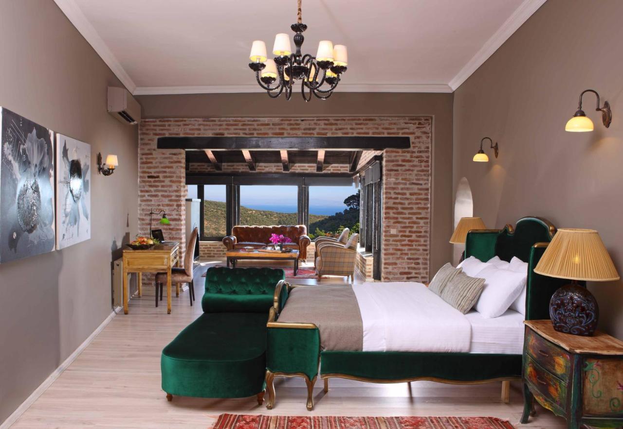 Hotel Manici Kasri à Küçükkuyu Extérieur photo