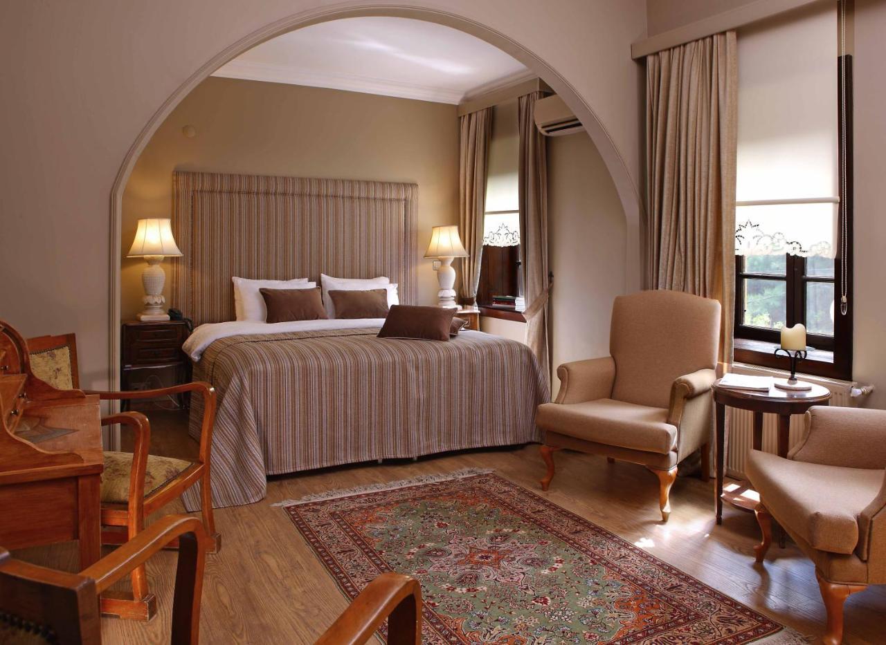 Hotel Manici Kasri à Küçükkuyu Extérieur photo