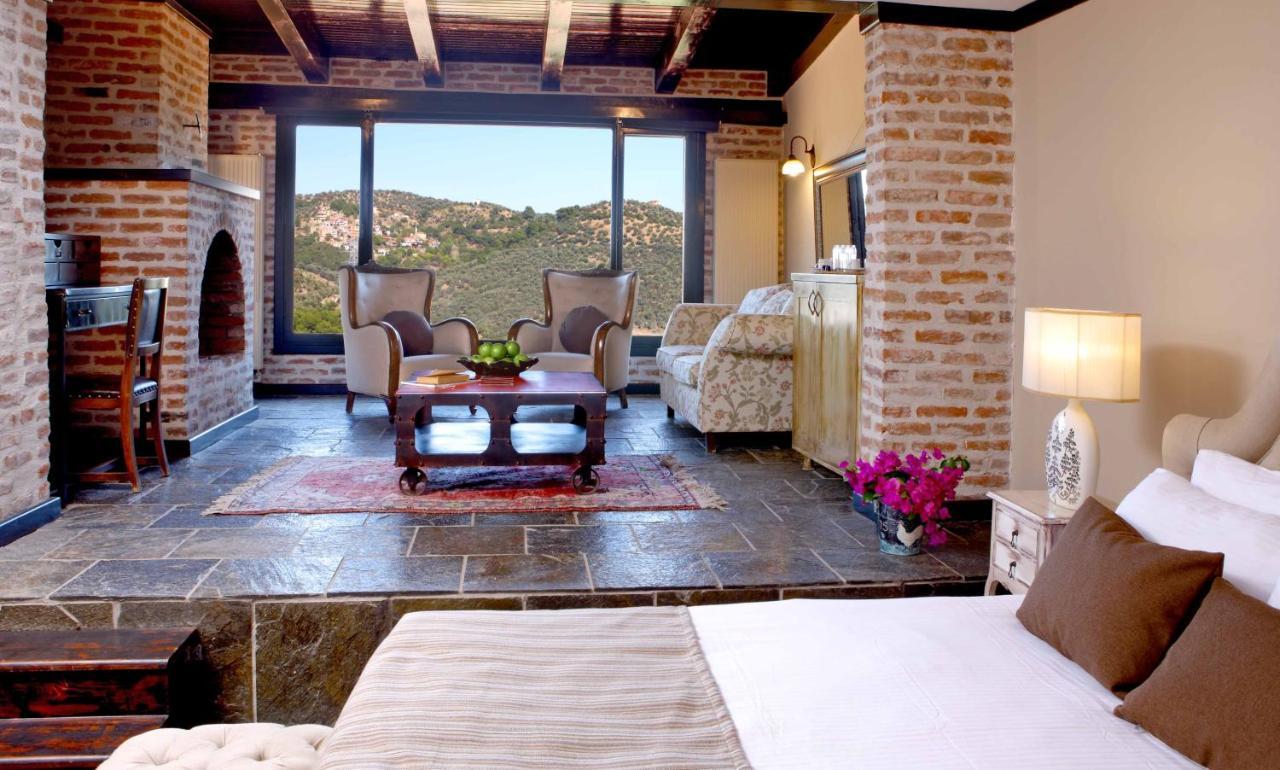 Hotel Manici Kasri à Küçükkuyu Extérieur photo