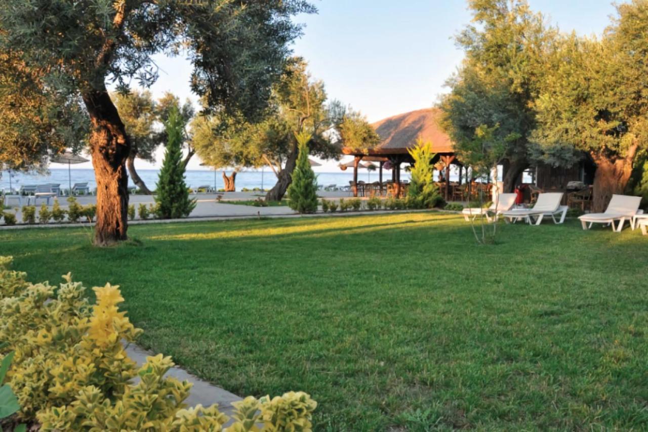Hotel Manici Kasri à Küçükkuyu Extérieur photo