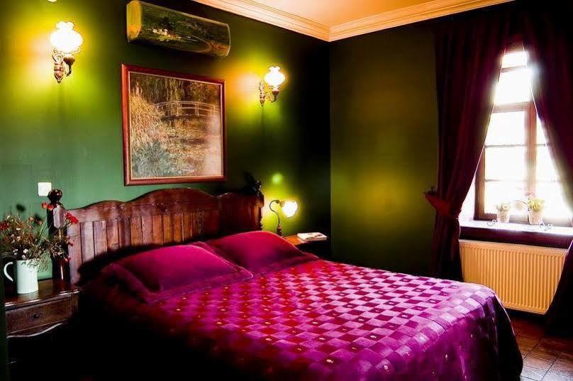 Hotel Manici Kasri à Küçükkuyu Extérieur photo